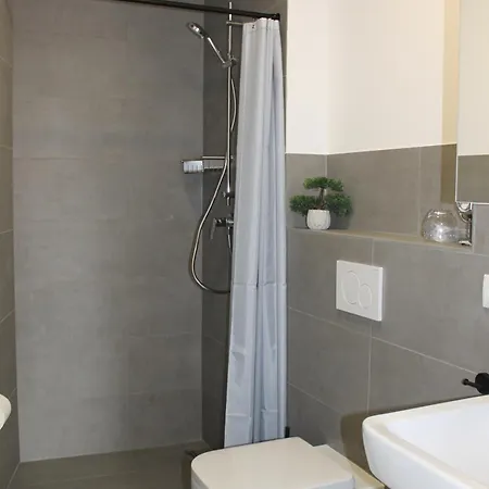 Апарт-отель Stadtloft Nadorst- Modernes Apartment- Nahe Zentrum- Anbindung- Neubau- Dachterrasse & Wlan Ольденбург