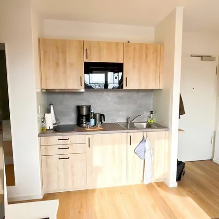 Апарт-отель Stadtloft Nadorst- Modernes Apartment- Nahe Zentrum- Anbindung- Neubau- Dachterrasse & Wlan Ольденбург