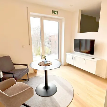 Stadtloft Nadorst- Modernes Apartment- Nahe Zentrum- Anbindung- Neubau- Dachterrasse & Wlan Апарт-отель 3*